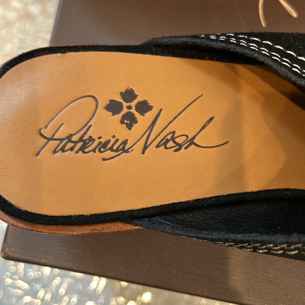 Patricia Nash NIB!! Batista Black Mules. - Picture 9 of 9